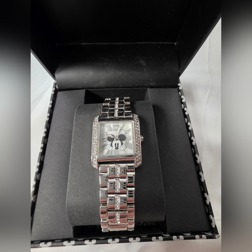 Disney Accutime Mickey Mouse Crystal Embellished Silvertone Link Bracelet Watch